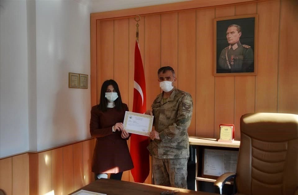 Başarıları Ödüllendirildi