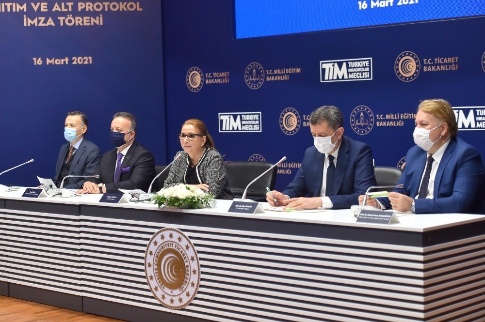 Bu Protokol Gençlere Dış Ticaret Alanında Yeni Kapılar Açacak