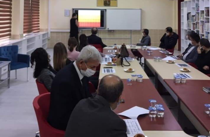 Üniversiteye Hazırlık Yapan Öğrenciler İçin Toplantı Yapıldı