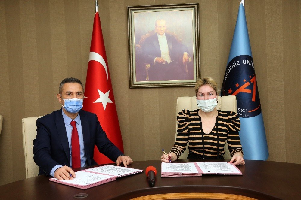 Akdeniz Üniversitesi İle Milli Eğitim ‘i̇ş Birliği Protokolü’ İmzaladı