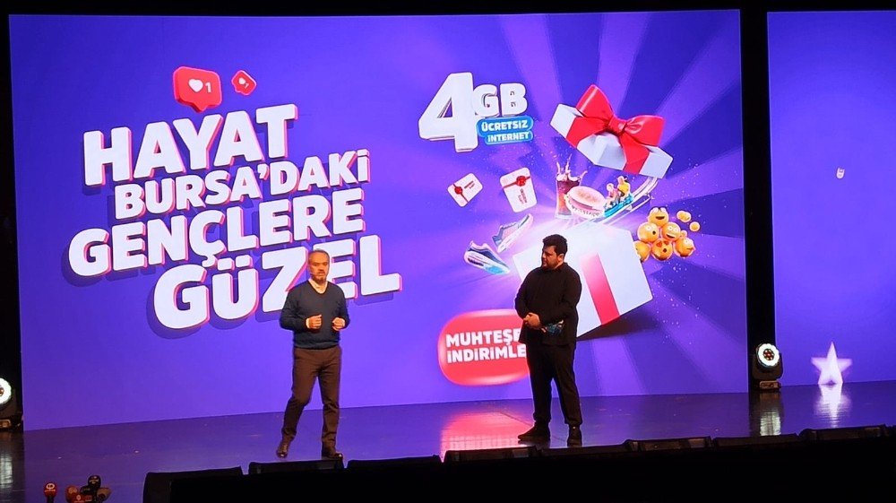 Hayat Bursa’daki Gençlere Güzel