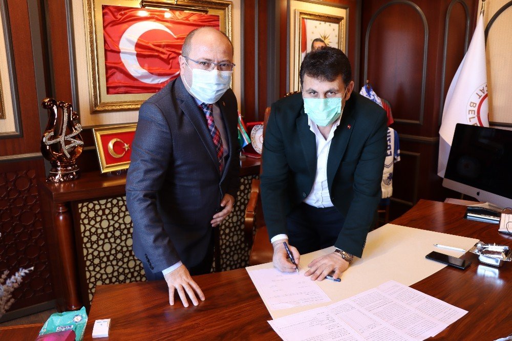 Tapu Müdürlüğü İ̇le Belediye Arasında Protokol