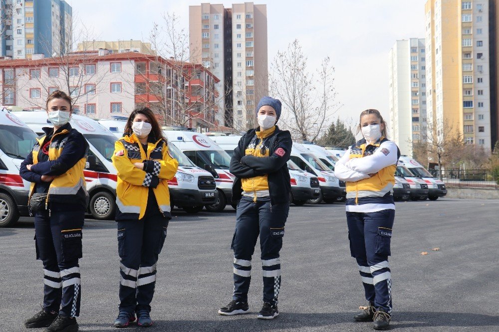 Malatya’nın Kahraman Kadın Ambulans Sürücüleri