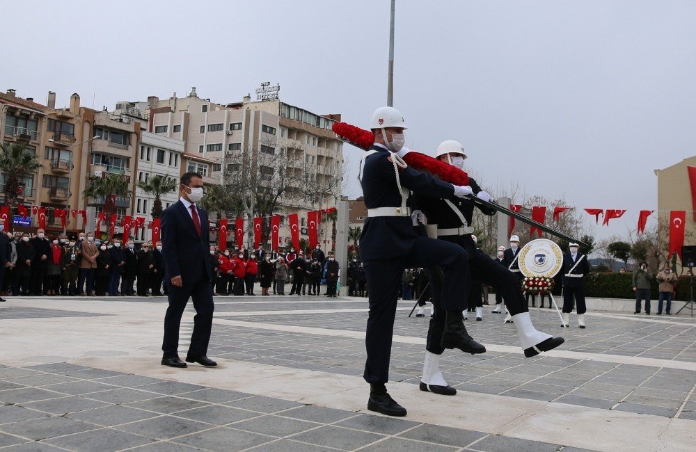 18 Mart Deniz Zaferi’nin 106 Yılı Törenleri Çelenk Sunumu İle Başladı