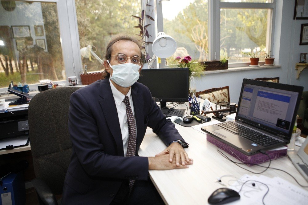 Tazelenme Üniversitesi Covi̇d Döneminde Eğitime Ara Vermedi