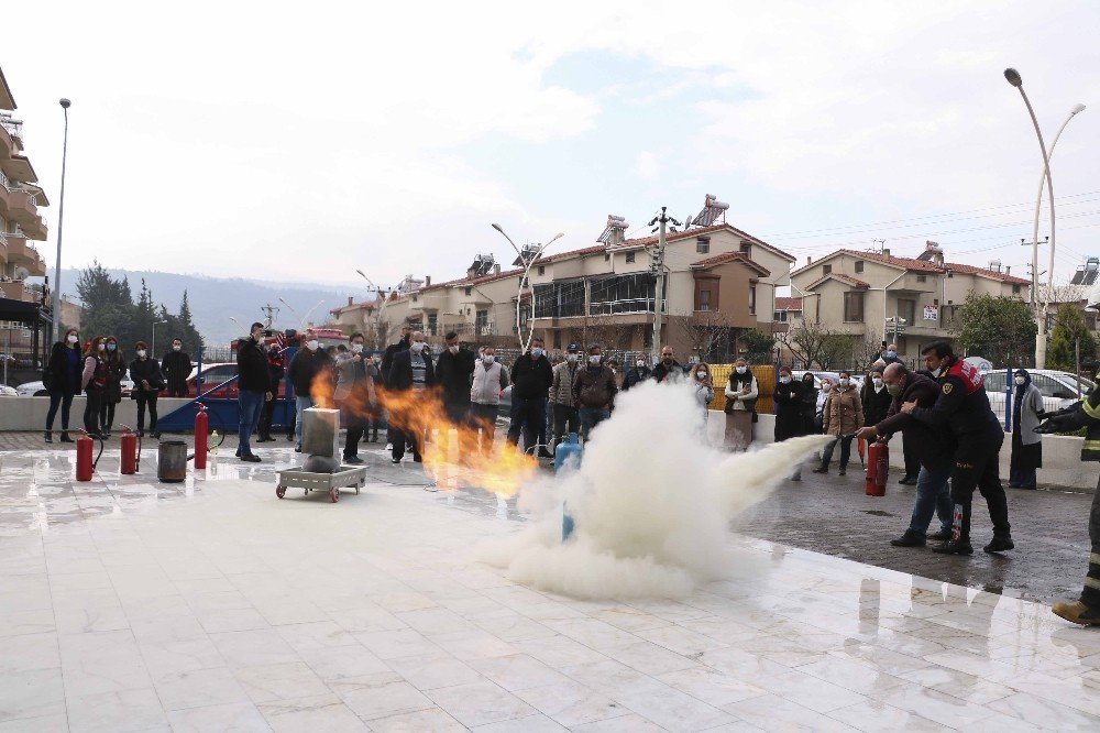 Aydın Büyükşehir İ̇tfaiye Adü Personeline Eğitim Verdi
