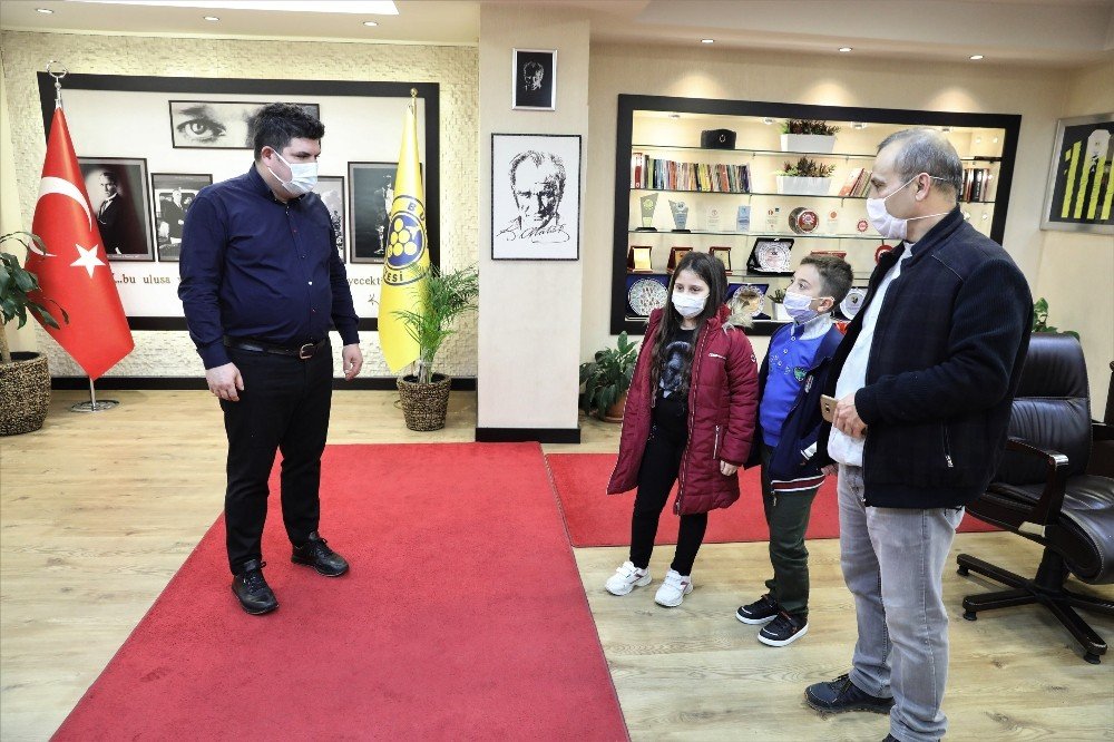 Başkan Kılıç Miniklerin Sorularını Yanıtladı