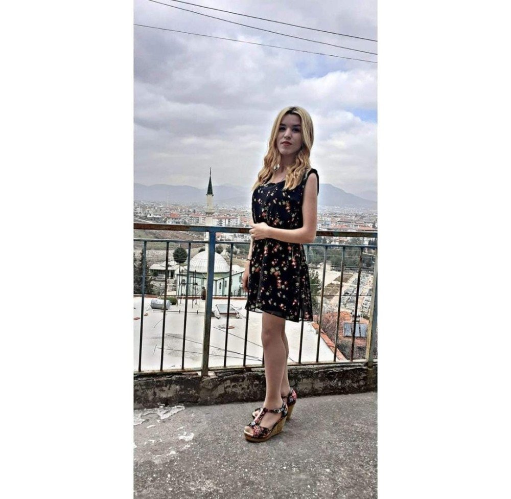 17 Yaşındaki Gizem’i Kendi Adına Sahte Hesap Açtı Diye Öldürmüş