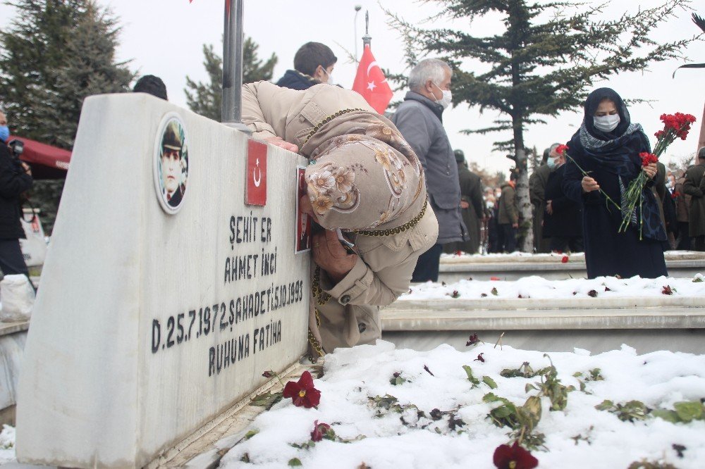 Şehitler Kayseri’de Anıldı