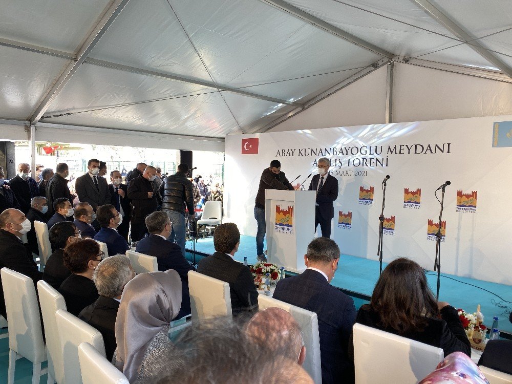 Zeytinburnu’nda “abay Kunanbayoğlu Meydanı” Açıldı