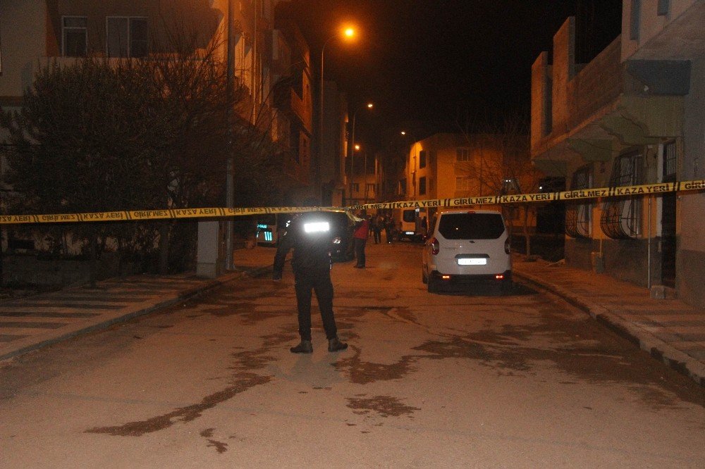 Kilis’e 2 Roket Düştü