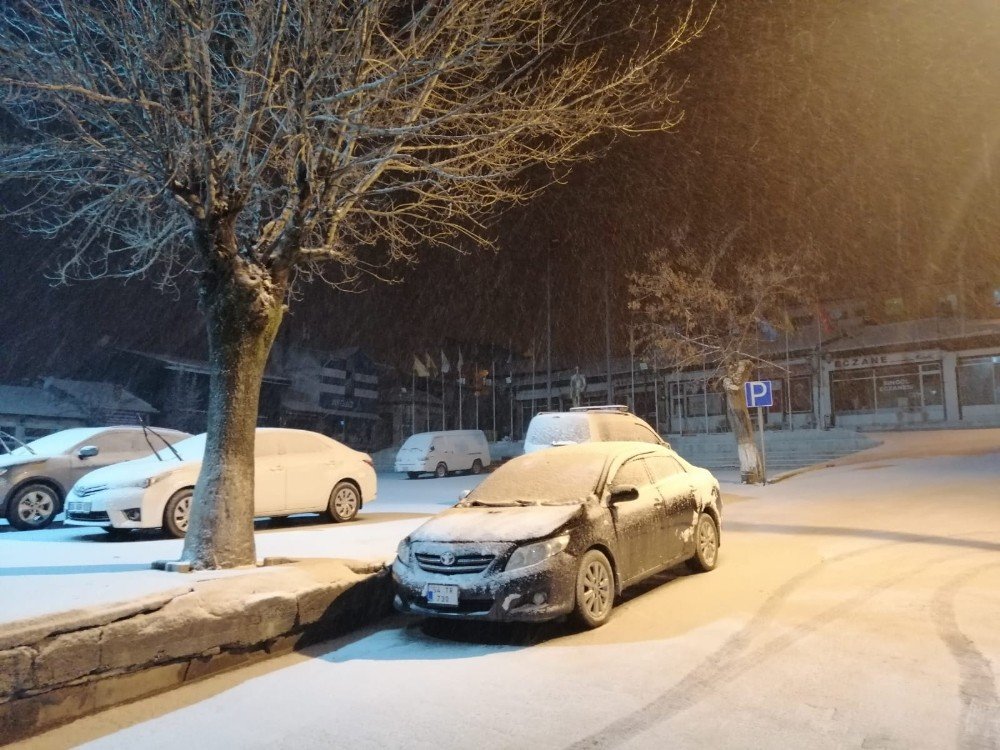 Kar Mihalıççık’ı Terk Etmiyor
