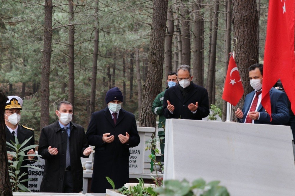 Sultanbeyli’de 18 Mart Çanakkale Zaferi’nde Şehitler Dualarla Anıldı