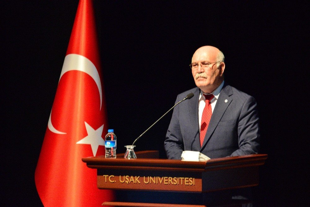 Uşak Üniversitesi, Çanakkale Zaferini Ve Şehitleri Andı