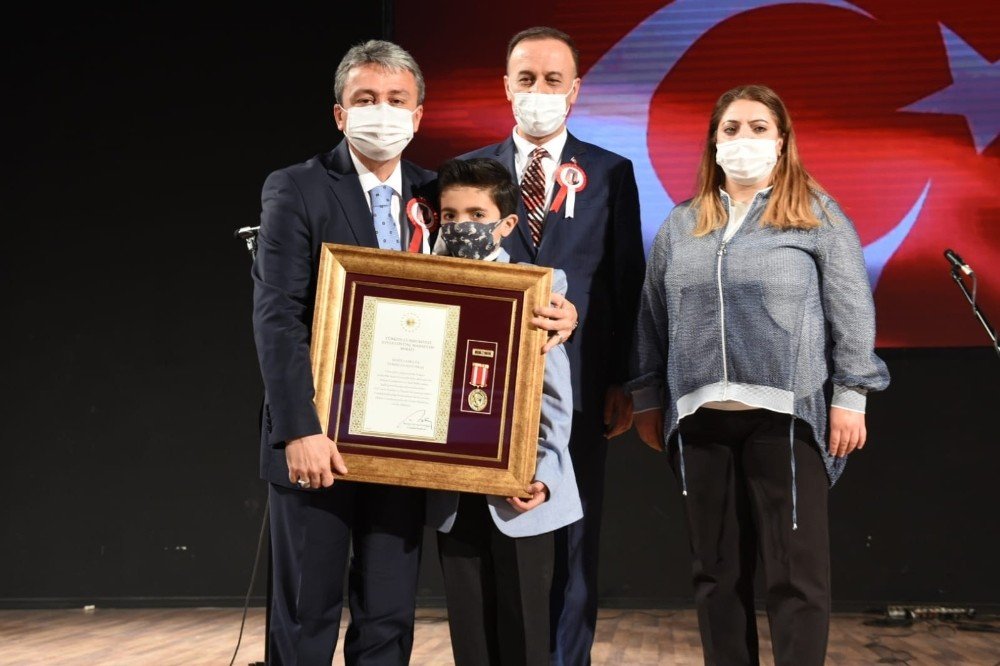 Vali Erin, "milletimizin Çıkarlarının Olduğu Her Yerdeyiz"