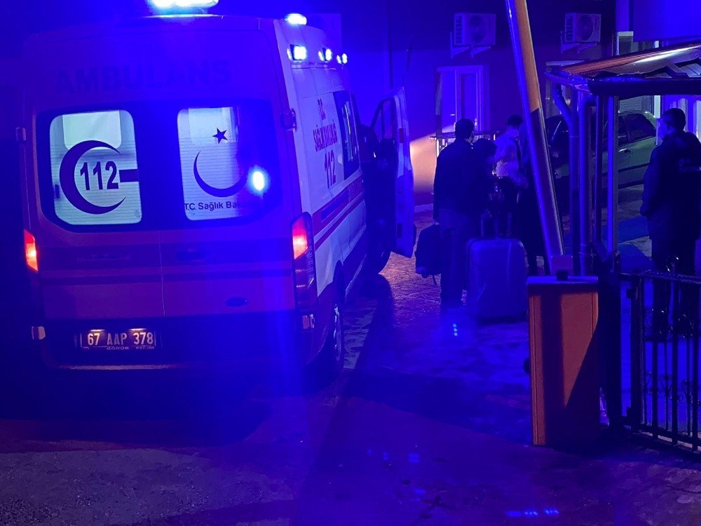 Yabancı Müşteriler Otele Girişte Hes Koduna Takıldı