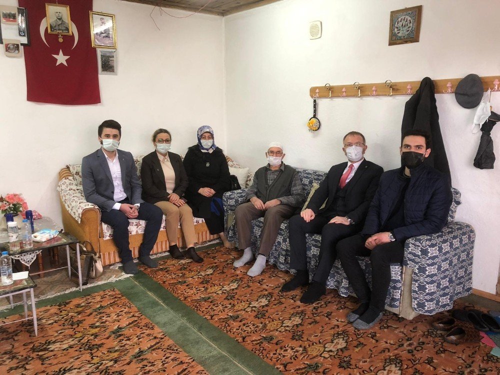 Başkan Ceyhun: "milletçe Aziz Şehitlerimize Büyük Bir Vefa Borcumuz Var"