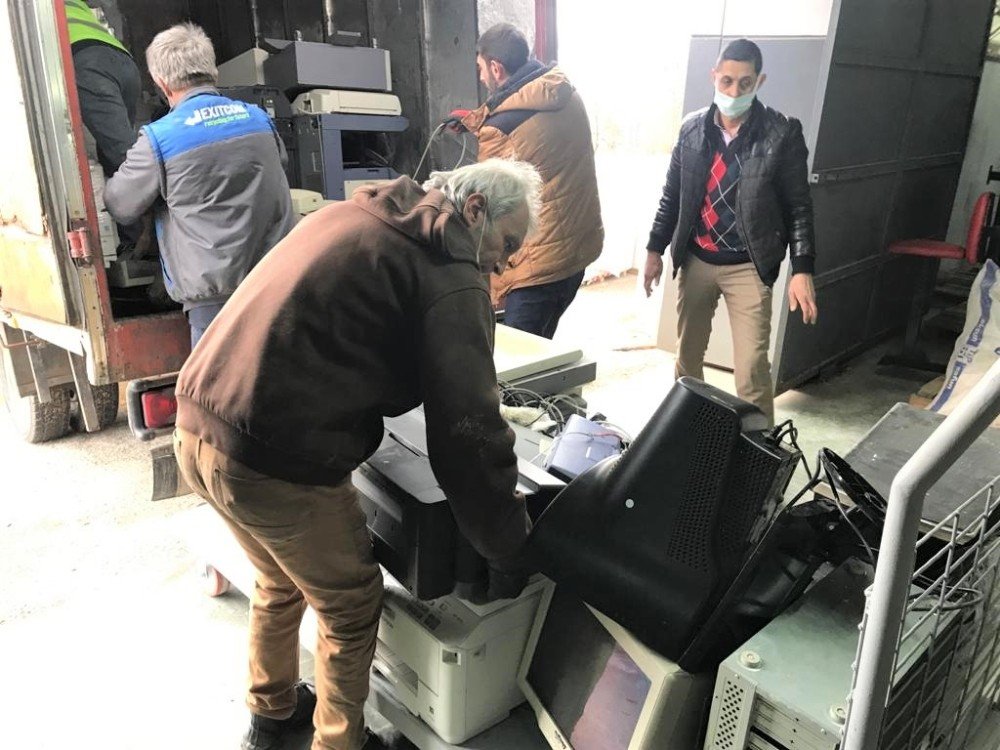 3 Ayda 3 Ton Elektronik Atık Toplandı