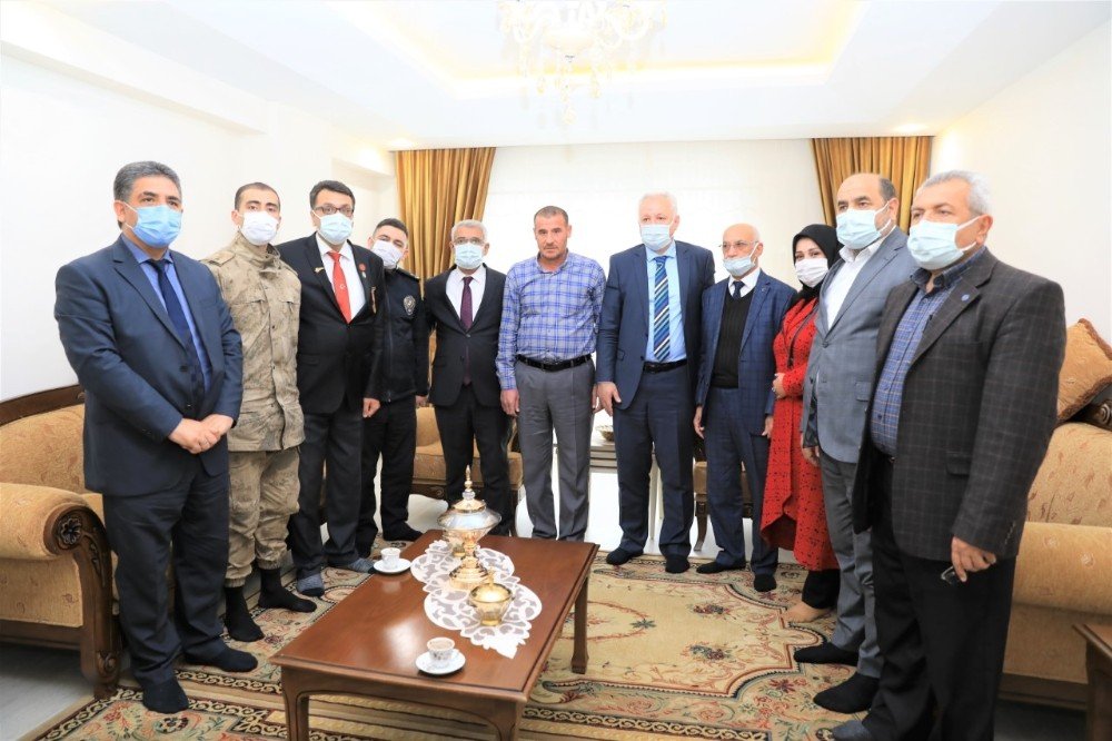 Güder’den Şehit Ailesine Anlamlı Ziyaret