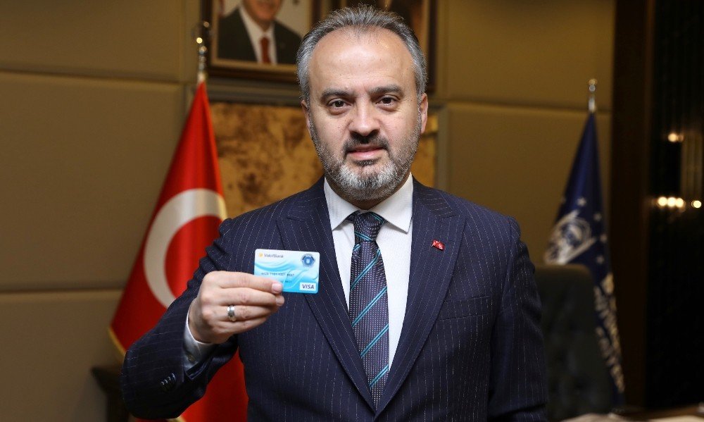 İ̇htiyaç Sahiplerinin Yüzü Büyükşehir’le Gülüyor