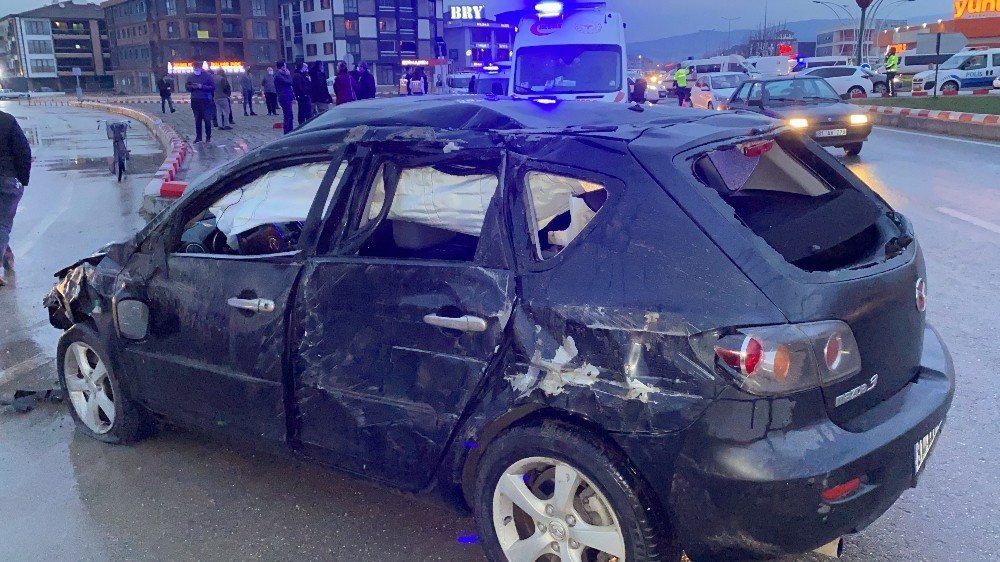 Polisin Dur İhtarına Uymayan Sürücü Takla Attı