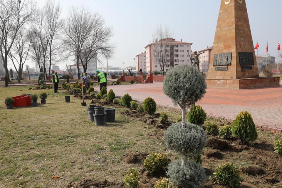 Iğdır’da Şehitler Anısına Fidan Dikildi