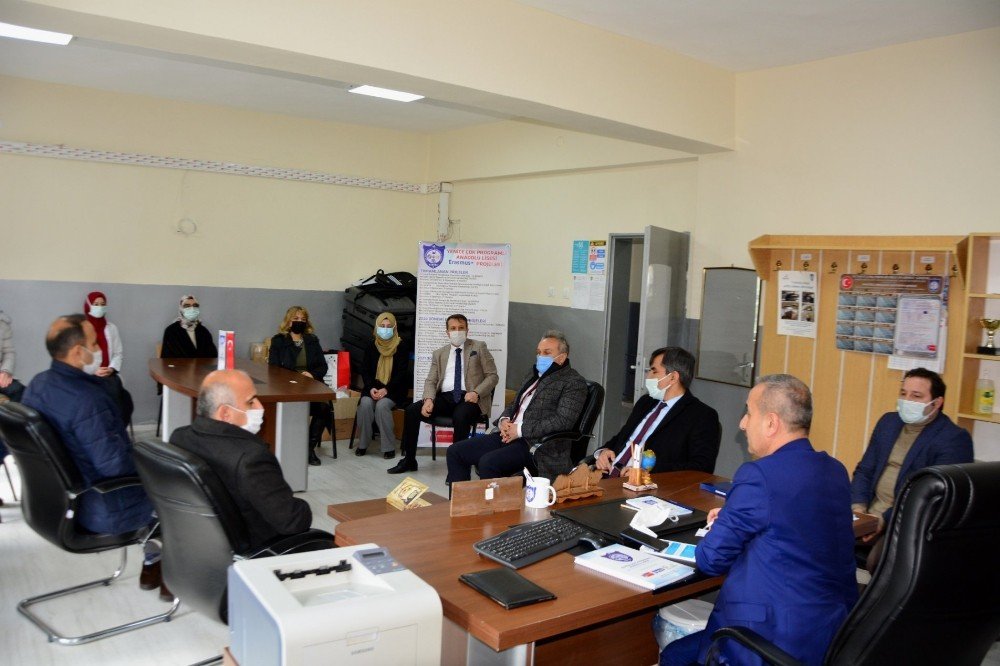 Milli Eğitim Müdürü Akbaş, Yenice’deki Okulları İnceledi