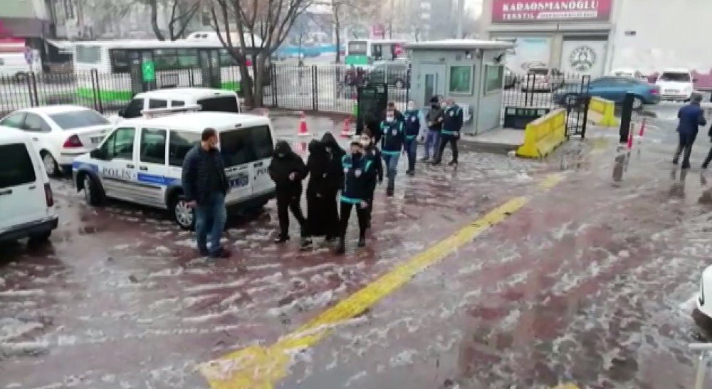 Çalışma Vaadiyle Kandırılarak Yurt Dışından Getirilen Kadınlara Fuhuş Yaptırmışlar