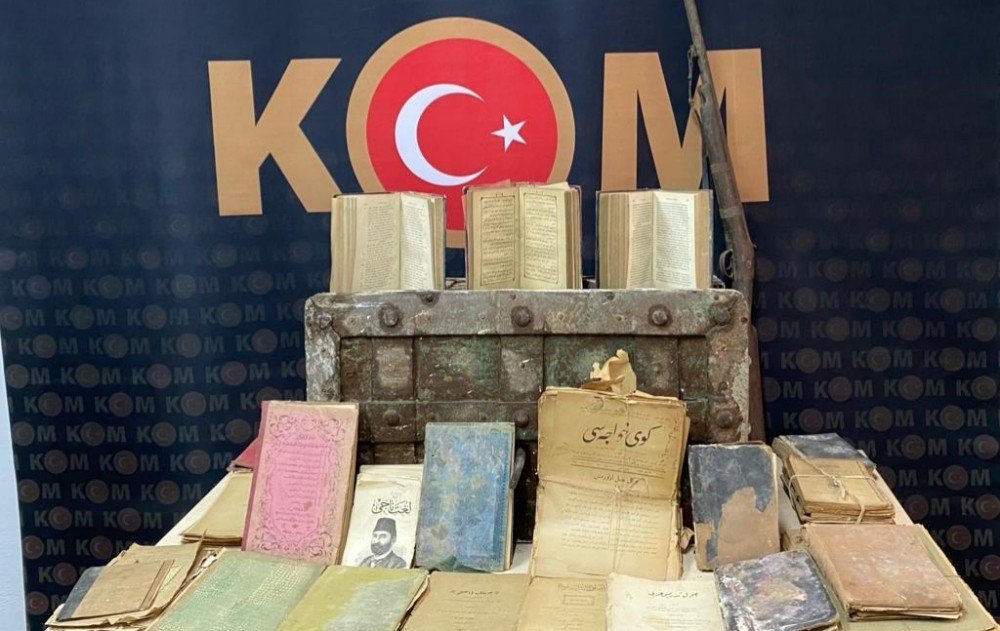 İ̇zmir’de Tarihi Eser Operasyonu: 1 Gözaltı
