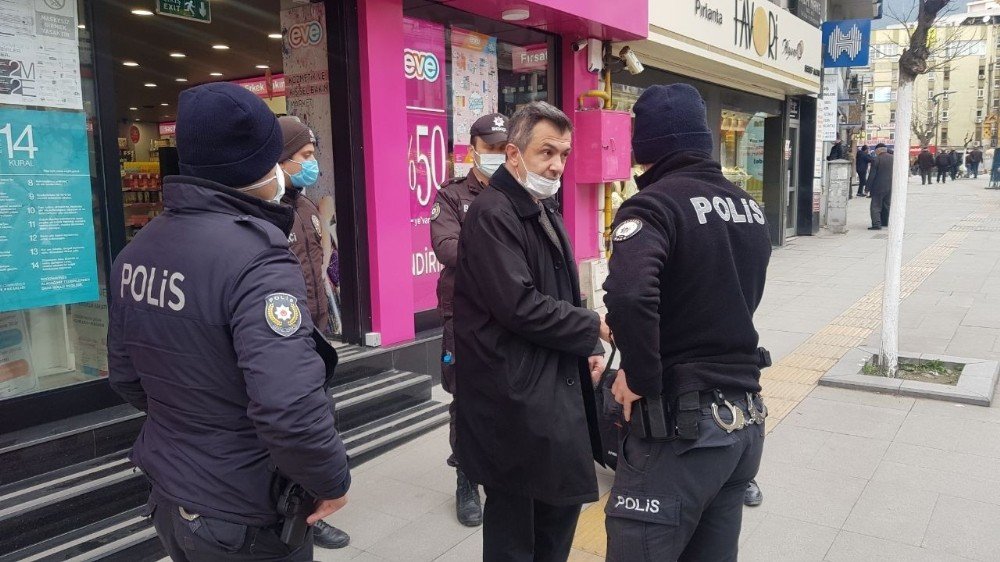 Karabük’te Denetimler Artırıldı, Sigara İçen Bir Kişiye Ceza Kesildi