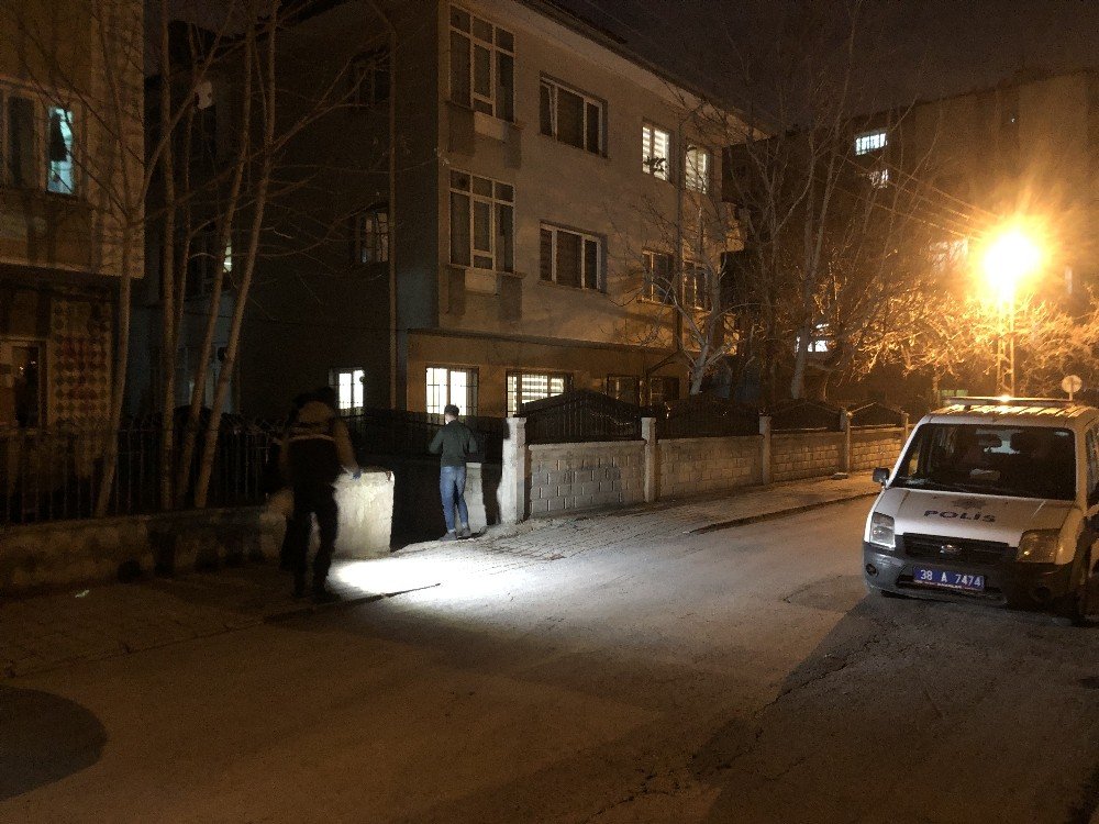 Kayseri’de İki Grup Arasında Bıçaklı Kavga: 2 Yaralı