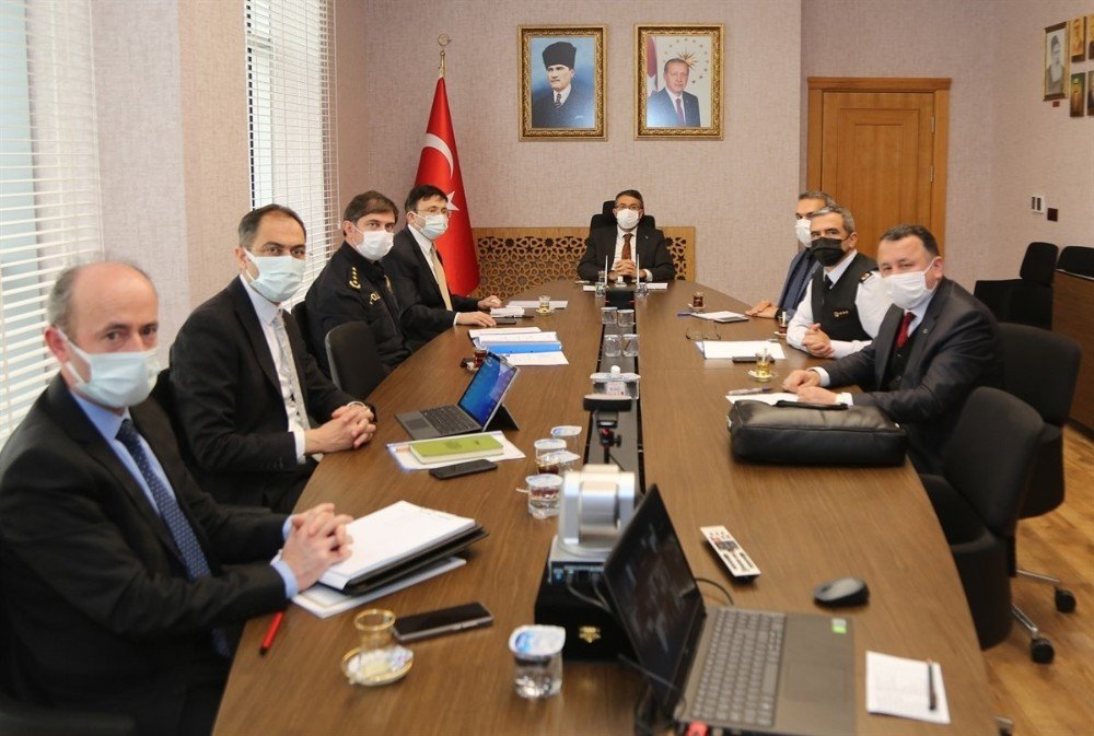 "korona’da Seferberlik Ruhuyla Hareket Etmeliyiz"