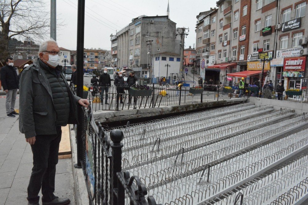 Pazar Yerindeki Trafik Sıkışıklığı Gideriliyor