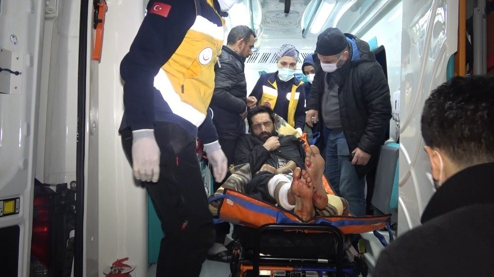 Husumetlisi Tarafından Kurşun Evinde Kurşunlandı