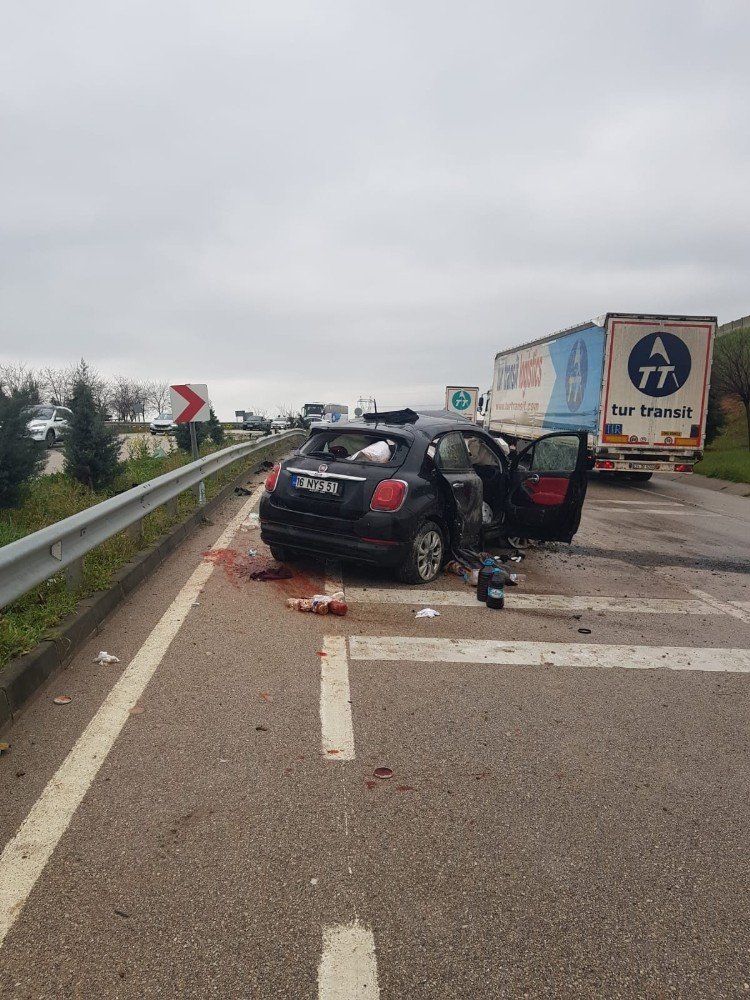 Karacabey’de Trafik Kazası: 2 Yaralı