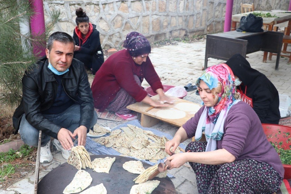 Ispanaklı Ekmek Tam Not Aldı
