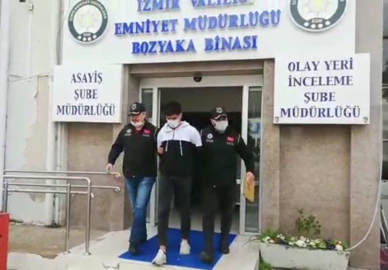 İ̇zmir’de Terör Örgütü Pkk/kck Propagandası Yapan 5 Şahıs Yakalandı