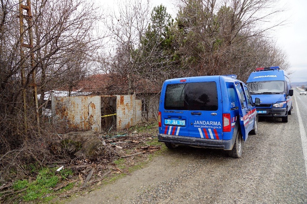 Kastamonu’da Bir Kişi Sobadan Sızan Gazdan Hayatını Kaybetti