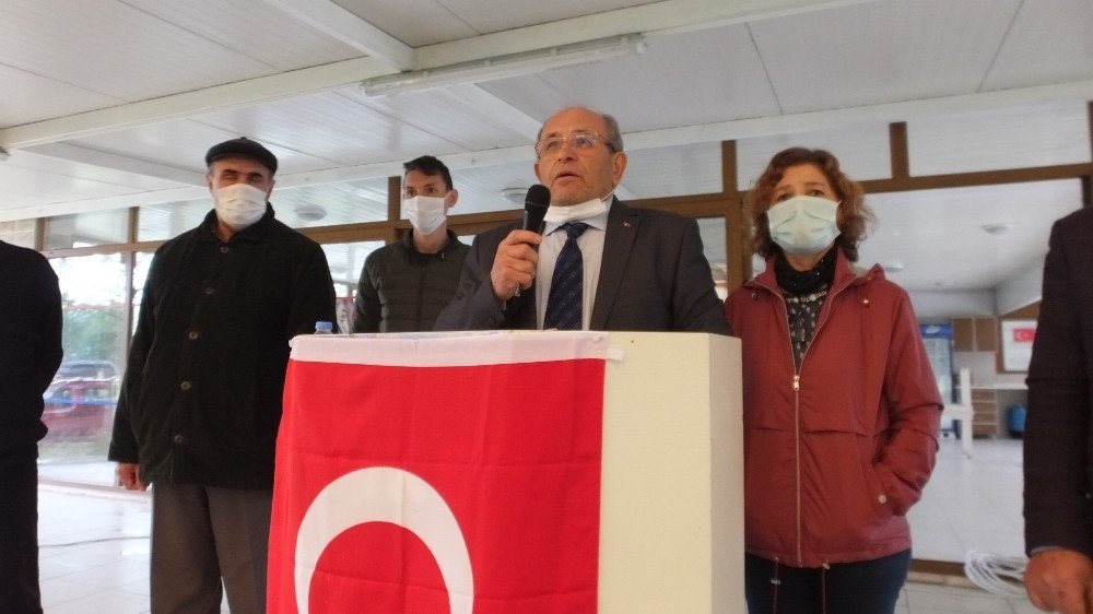 Balıkesir’de ’taciz’ Suçundan Aklanan Site Yönetimi Başkanı Basın Açıklaması Yaptı