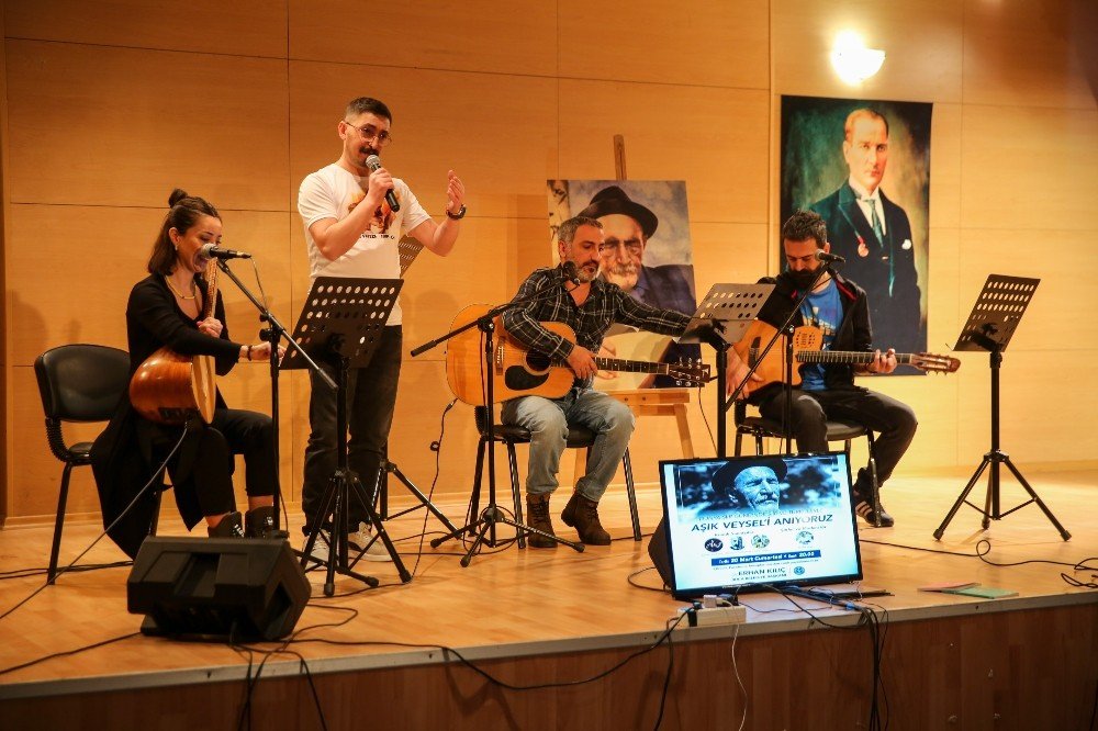 Aşık Veysel Buca’da Türküleriyle Anıldı