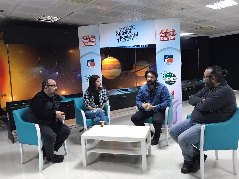 Pandemi Döneminde Ünlü Oyunculardan Geleceğin Sinemacılarına Online Eğitim