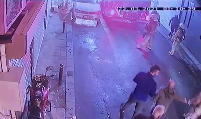 Şişli’de Lastik Deposunda Yaşanan Patlamam Anı Kamerada