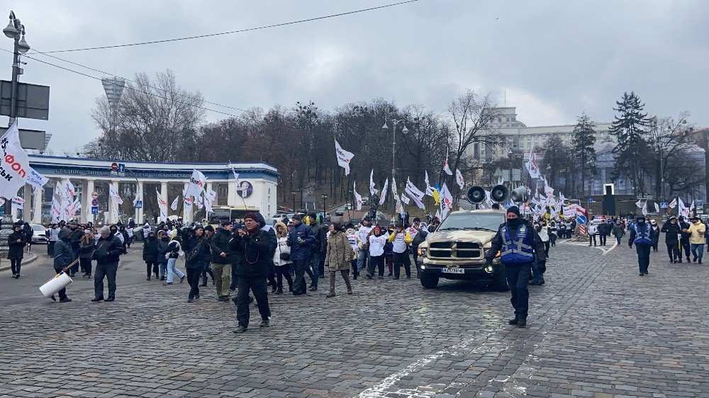 Ukrayna’daki Yeni Karantina Uygulaması 20 Bin Kişi Tarafından Protesto Edildi