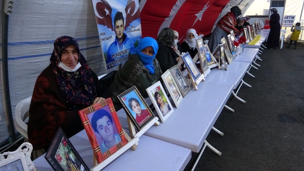 Evlat Nöbetindeki Aileler Hdp’den Çocuklarını Almakta Kararlı