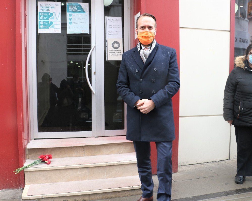 Hollanda Heyeti Madımak’ta