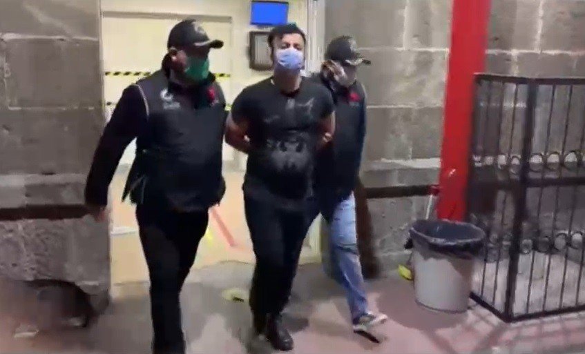 İ̇zmir Merkezli Fetö Operasyonunda 116 Şüpheli Gözaltına Alındı