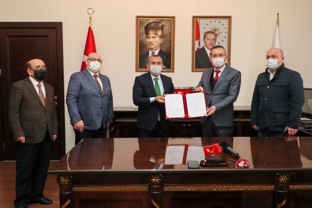 Ordu Eğitim Araştırma Hastanesine Kvc Ameliyathanesi Ve Yoğun Bakım Ünitesi Yapılacak