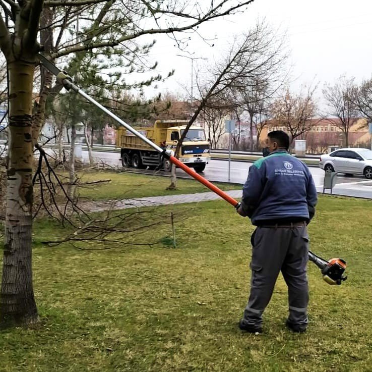 Sincan Belediyesinden Bahar Hazırlığı