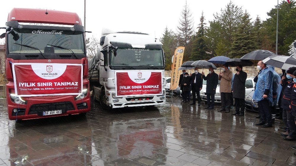 İ̇ki Tır Dolusu Yardım Kolisi Yola Çıktı