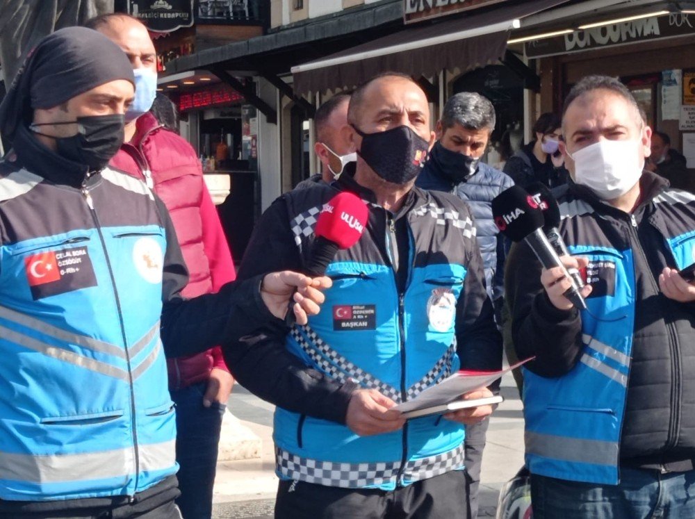 Motosikletli Kuryeler İsyan Etti: “ya Teslim Edeceksin Ya Öleceksin”